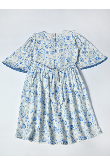 Bella Moda By Styli All-Over Print Lace Trim Cotton Dress with 3/4 Sleeves