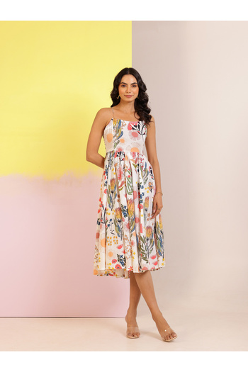 Sanskrutihomes By Styli All-Over Floral Print Square Neck A-Line Knee-Length Dress