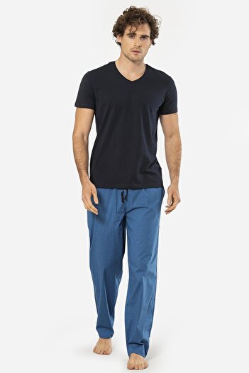 Cacharel V-Neck Short Sleeve T-Shirt and Pocket Plaid Bottom Pajama Set