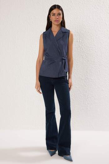 Trendyol Collection Navy Blue Double Breasted Sleeveless Striped Shirt Twoss25Go00156
