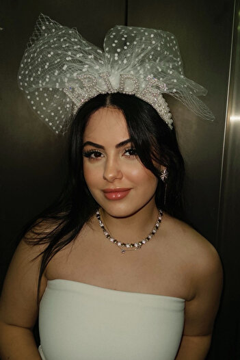 TAKIŞTIR White Color Bride Written Pearl Detailed Tulle Bridal Crown