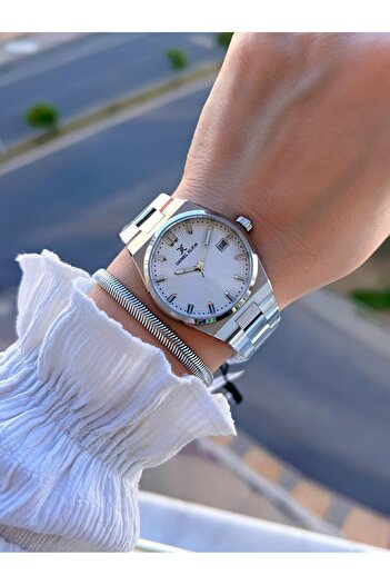 Daniel Klein 3 Atm Water Resistant Retro Vintage Steel Band Women's Wrist Watch and Bracelet Set - S13870.1
