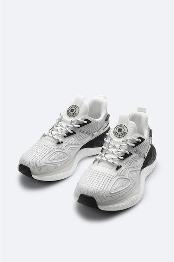 Avva Men's White Flexible Sole Sneaker Shoes A41Y8005
