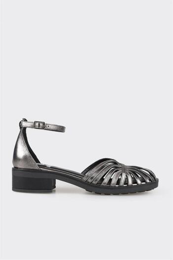 Elle Shoes Platinum Leather Women's Casual Shoes