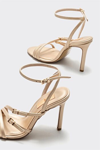 Elle Shoes Gold Kadın Topuklu Sandalet