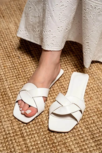 LAMİNTA Kaizen Knitted Detailed Flat Slippers