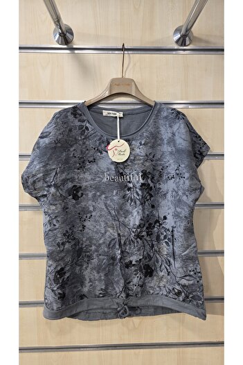 Park Moda Italian Blouse with Floral Pattern and Six Thread Detail