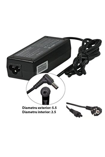 FUJITSU Fujitsu laptop charger 90W 4.74A 19V connector 5.5 * 2.5 mm
