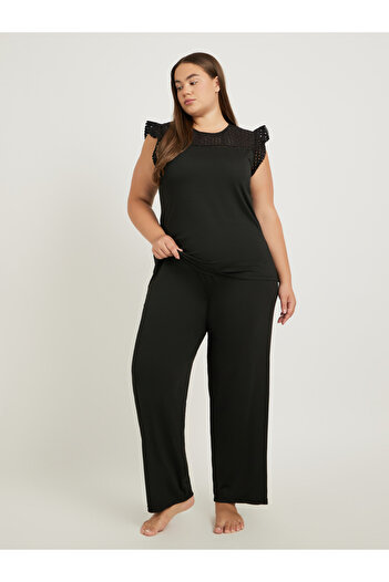 Styli Plus Size Schiffli Yoke Flat Pompom Detail Top and Pyjama Set