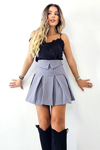 FashionForYou PIN UP short skirt, with pleats, high waist and lapel fold, Grey, L