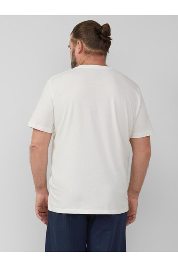 s.Oliver Big Sizes Men's big size T-shirt with photo print, scoop neck and Regular Fit cut, White