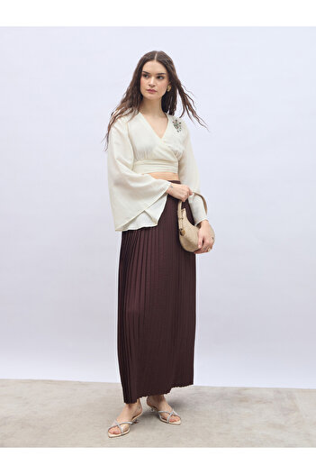 Styli Pleated Flared Maxi Skirt