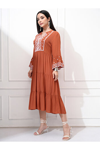 Vishudh By Styli Women Embroidered Long Sleeves A-Line Midi Dress