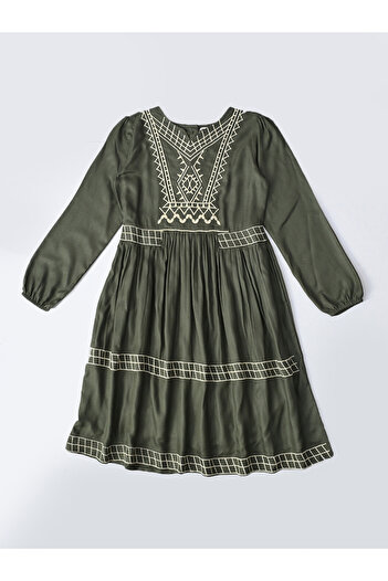 Bella Moda By Styli Embroidered Notch Neck Knee-Length Dress