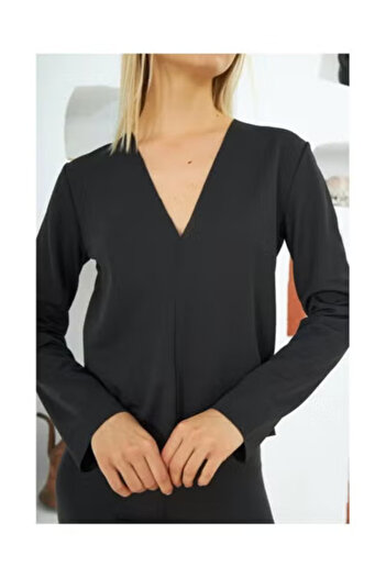 Generic Black Blouse
