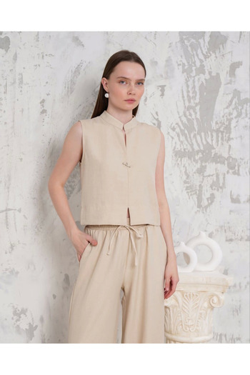 Zerenyus Brooch Vest Trousers 2 Piece Set Beige