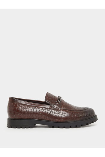 Styli Croc-Textured Chain Accent Chunky Loafers