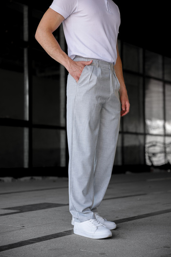 Ser Joven Men's Gray Baggy Fit Pleated Fabric Trousers
