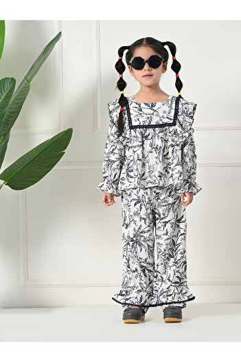 Bella Moda By Styli Floral Print Ruffled Detail Top and Pants Set