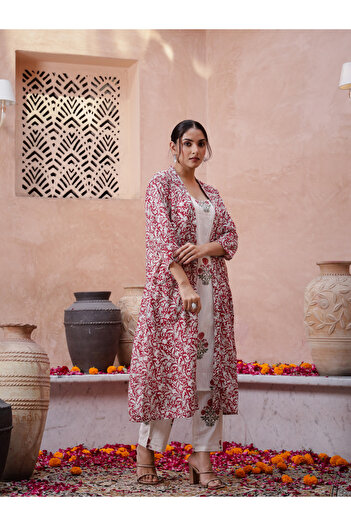 Sanskrutihomes By Styli Floral Printed Regular Pure Cotton Kurta and Pants Set