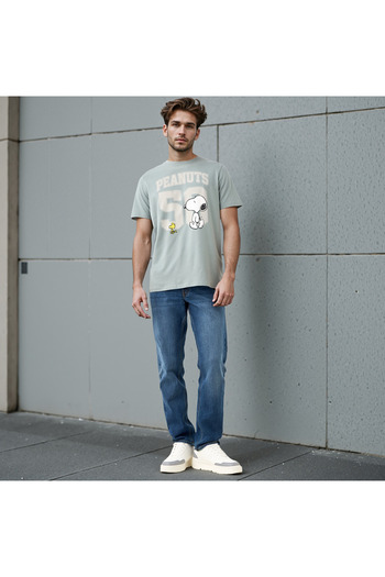 SP Characters Peanuts Print Crew Neck T-shirt