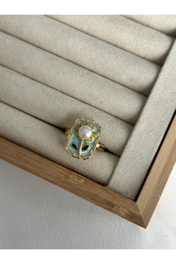 ringbox Steel Tarnish-Free Turquoise Enamel Pearl Daisy Ring