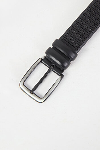 Fulla Moda Classic Faux Leather Belt
