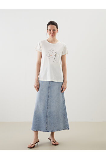 LC Waikiki Bedrucktes Damen-T-Shirt mit Rundhalsausschnitt