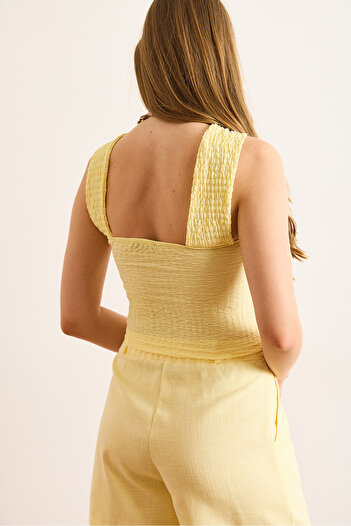 Olalook Women's Yellow Textured Stylish Blouse with Metal Accessories Blz-19003055