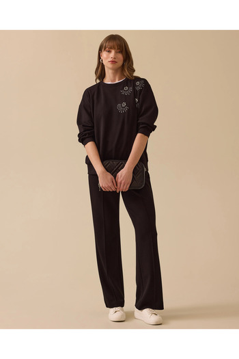 SEÇİL Round Neck Stone Embroidered Sweatshirt