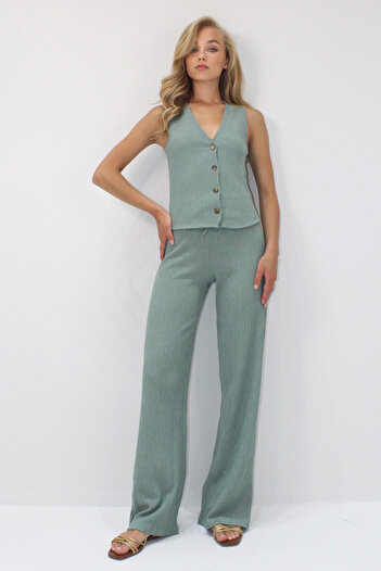 Trend Alaçatı Stili Women's Green V-Neck Buttoned Vest and Trousers Suit Alc-X13583