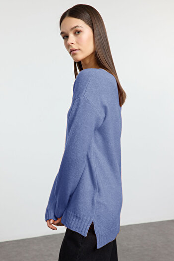 Trendyol Collection Pulover de tricotaj de bază cu gât barcă din lână indigo TWOAW25KZ00010