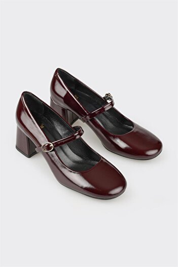 Elle Shoes Burgundy Leather Women's Heeled Shoes