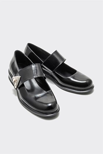 Elle Shoes Black Leather Women's Casual Shoes