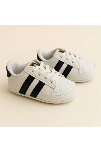 mia mia Black and White Sports Style Baby Booties Size 18-19