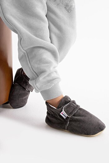 Funny Baby Velvet Lined Comfortable Slippers Flexible Ergonomic Soft Sole Special Design Organic Comfortable Air