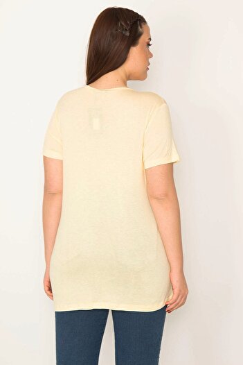 Şans Γυναικεία Plus Size Yellow Digital Printed Μπλούζα 65n28859