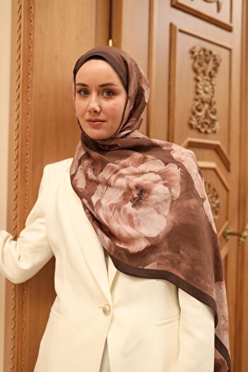 Silk Home Mayda Shawl 81006-18