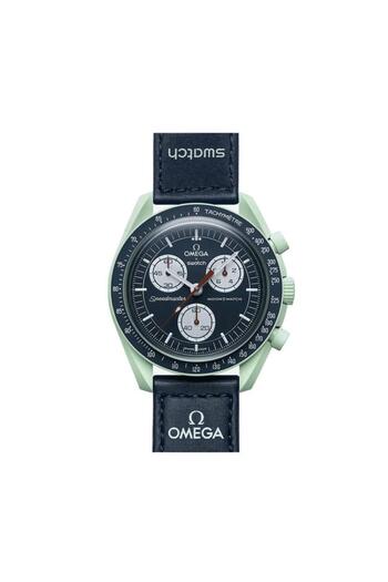 Omega Omega Swatch watch with elegant and distinctive design with accessories