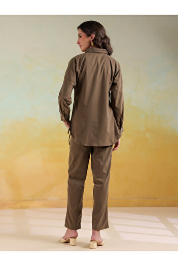 Sanskrutihomes By Styli Solid Spread Collar Shirt and Pants Co-Ords