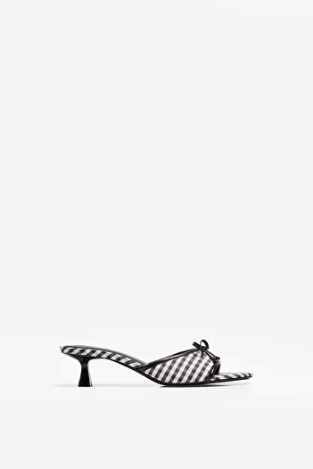 Bershka Kitten heel mule sandals