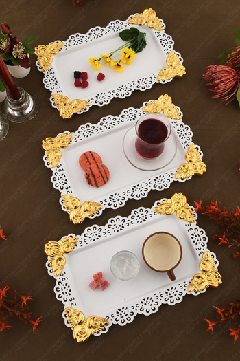AKSESUAR EVRENİ Oro White Lace Edged Carved Detailed Rectangular 3-Piece Decorative Presentation Tray