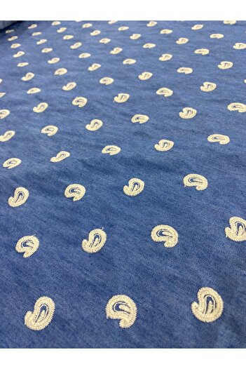 METERİAL Mavi Denim Görünümlü Paisley Nakışlı Kumaş - En 135 cm - Gömlek, Elbise ve Dekoratif Tasarımlar İçin