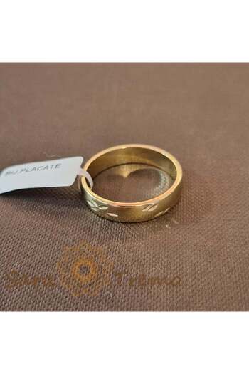saratremo Gold Electroplated Ring with Laurel Engravings Matrimonio