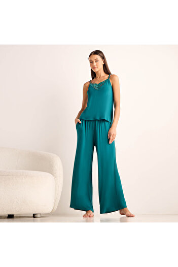 FAV Lace Detail Camisole and Pyjama Set