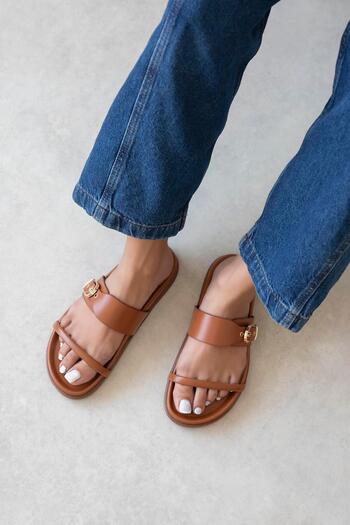 STRASWANS Zeus Women's Buckle Detail Daily Comfort Leather Slippers Brown