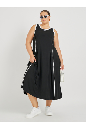 Styli Plus Size Sleeveless Round Neck Midi Dress