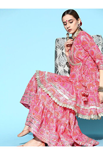 Ishin By Styli Floral Pure Cotton Kurta with Sharara Set