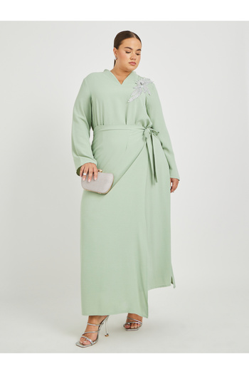 Styli Plus Size Solid Collared Wrap Look Jalabiya with Lace Patch Detail