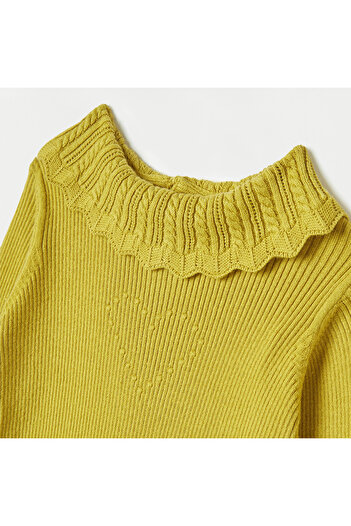 Juniors Knit Textured Sweater With Long Sleeves And Scallop Hem Collar